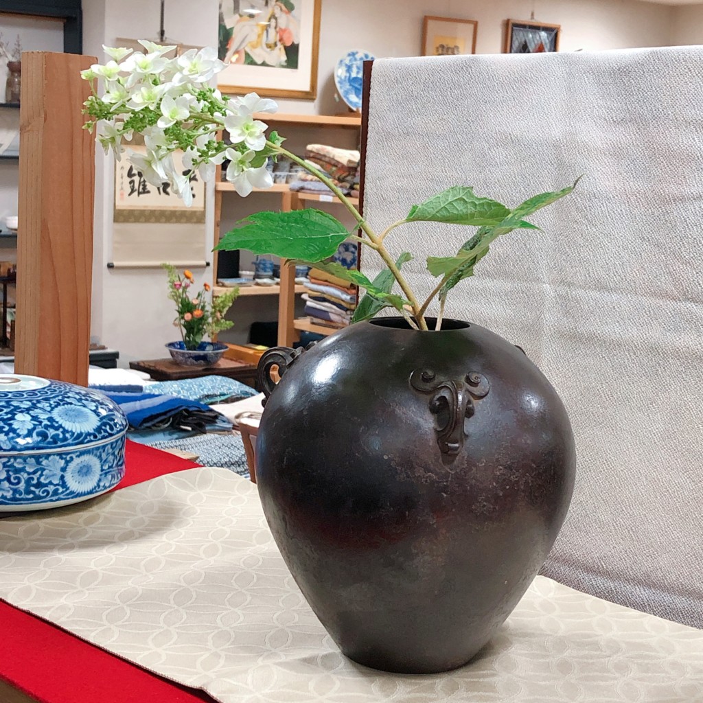 アンティークのある暮らし〜季節の花 骨董舎 - 古好屋 ブログ アンティークのある暮らし〜季節の花 骨董舎 - 古好屋 ブログ